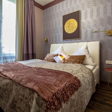 Colorful Day In Prague Design Apartments Luaran gambar